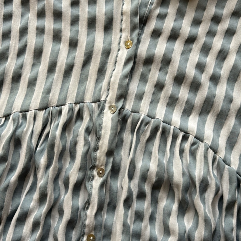 Tunic Top - Picture 3 of 3